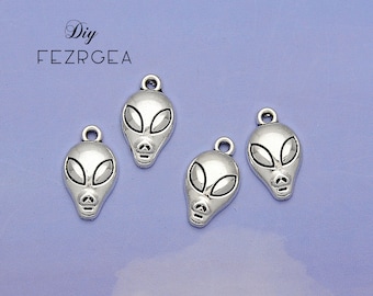 25 STÜCK--11x19mm Antik Silber UFO Charms Alien Anhänger für DIY Schmuckherstellung Suche Zubehör