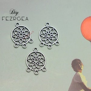 50PCS--13x18mm, Antique silver Flower Connectors, Dreamcatcher pendants.
