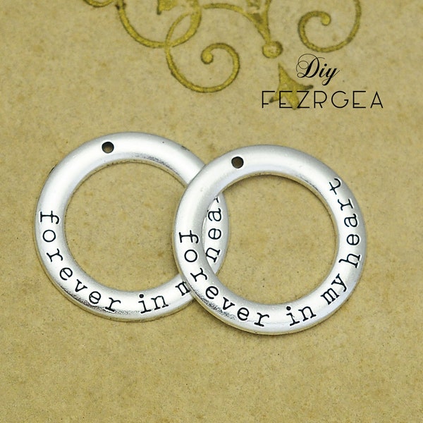 10PCS Antique silver Forever in my heart Circle Round Connector  Charms.  Word Motivation  pendants. CY441