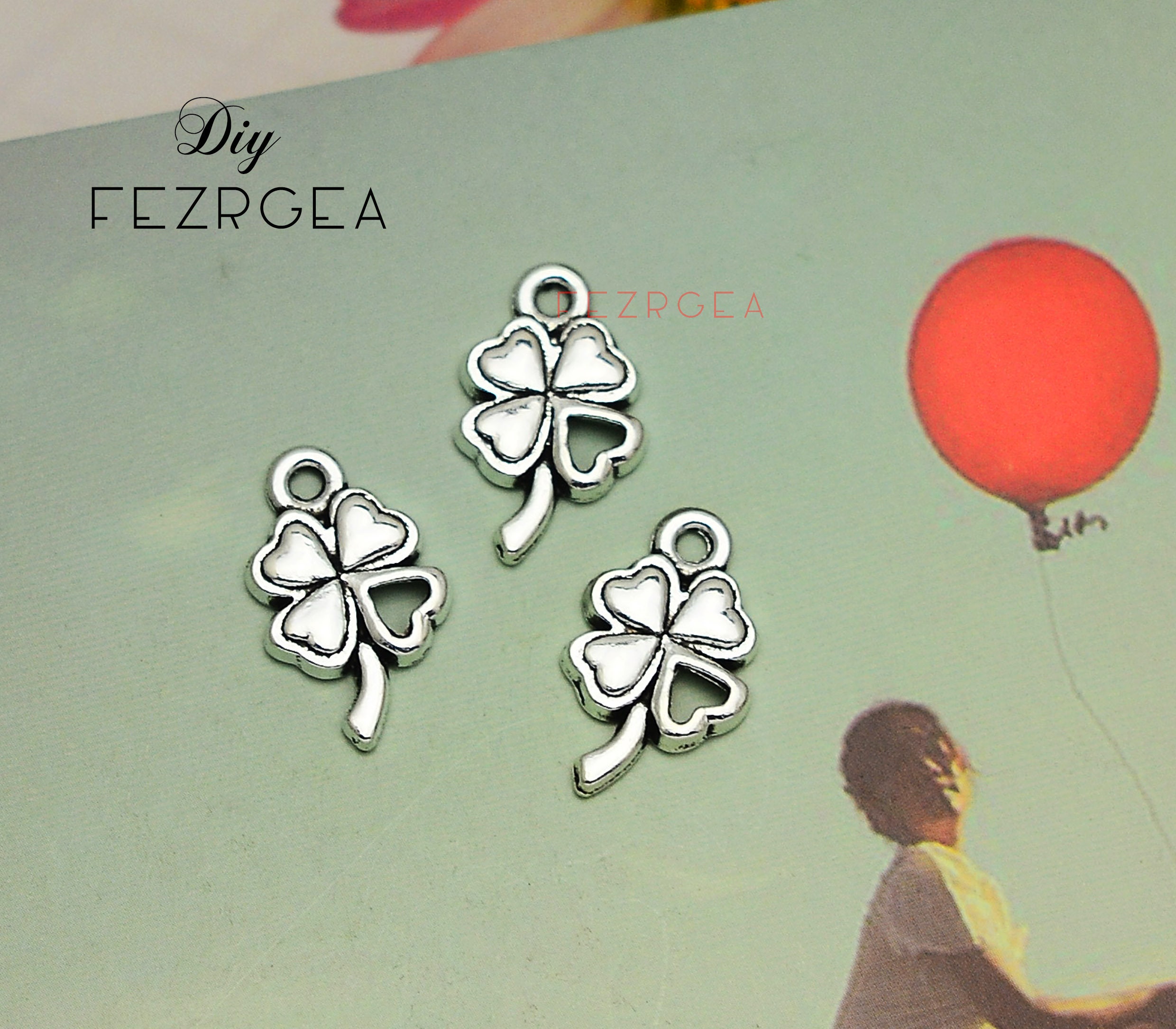 30pcs--20x11mm, Antique Silver Clover Charms.plants Sand Flower