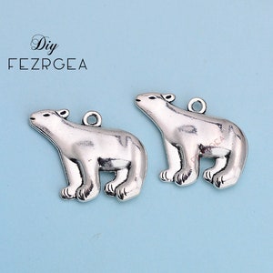 5PCS--31x24mm, Antique silver Large polar bear charms. animals pendants.