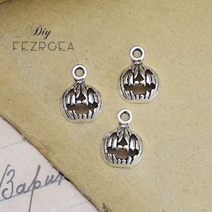 50PCS Antique silver Pumpkin charms. Halloween pendants. CY212