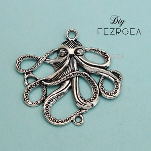 5PCS--48x45mm, Antique silver Devilfish charm.Octopus connector charm Sealife pendants.