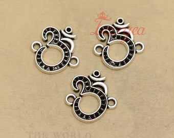 20PCS Antique silver OM yoga connectors charms. Ohm Yoga Meditation  pendants. CY339