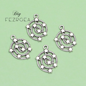 20PCS Antique silver Star charms. Stars pendants