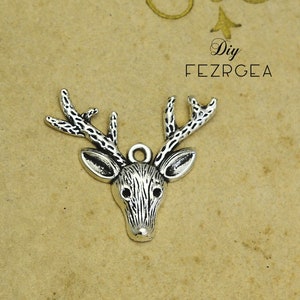 10PCS Antique silver Reindeer Deer Charms.Christmas  pendants. CY209