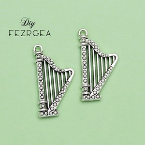 10PCS--40x21mm, Antique silver Harp Charms. Musical Instruments pendants.