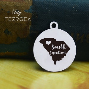 South Carolina Stainless Steel Charm, Carte personnalisée de la Caroline du Sud Etats-Unis Charmes gravés, Charmes personnalisés / Pendants,Necklace Bangle Charms