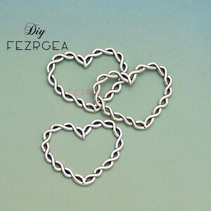 15PCS--28x34mm, Antique silver Love Charms.Open heart pendants.