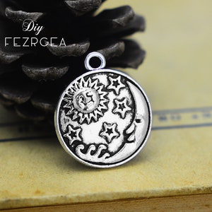 15PCS Antique silver Celestial Charms.Sun and Moon pendants. CY08308