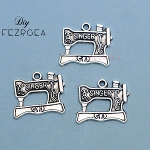 30PCS--17x21mm, Antique silver Sewing Machine charms.Sewing pendants.