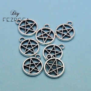 30PCS--17x14mm, Antique silver Stars charms. Mini star pendants.
