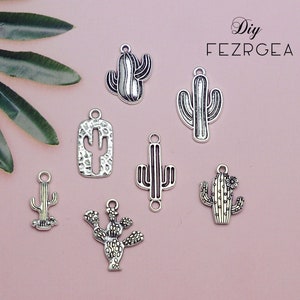 Cactus Charm Connectors Antique silver charms . Jamaica Cactus  pendants. MX001