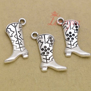 15PCS Antique silver cowboy boot charms.shoe pendants. DH9929