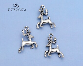 トナカイ 鹿の頭チャーム 動物チャーム アンティークシルバートーン 44