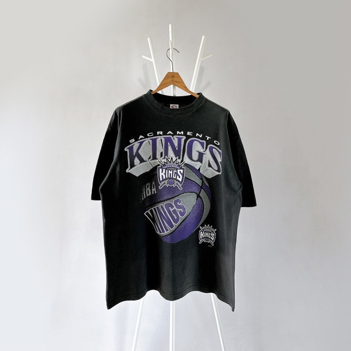 Vintage Logo7 Sacramento Kings Nba Shirt - Teespix - Store Fashion LLC