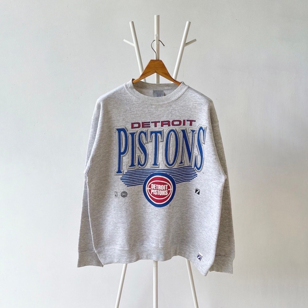 Detroit Pistons HORSE Retro NBA T-Shirt Sweatshirt Hoodie Gifts for Fans -  Bluefink