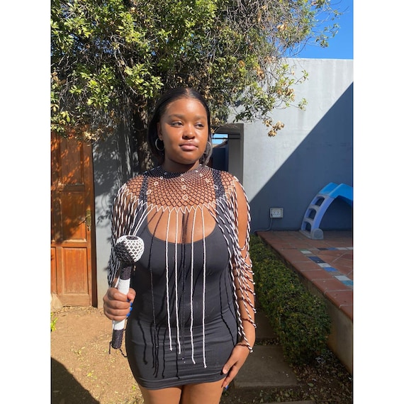 2 in 1 Black And White Zulu full beaded vest |Handmade Zulu beadsl Zulu beaded Neckpiece | Zulu beaded vest | African beaded vest 2 in 1 Black And White Zulu full beaded vest |Handmade Zulu beadsl Zulu beaded Neckpiece | Zulu beaded vest | African beaded vest