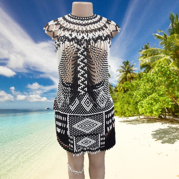 4 in 1 Black And White Zulu full beaded vest |Handmade Zulu beadsl Zulu beaded Neckpiece | zulu beaded vest | African beaded vest