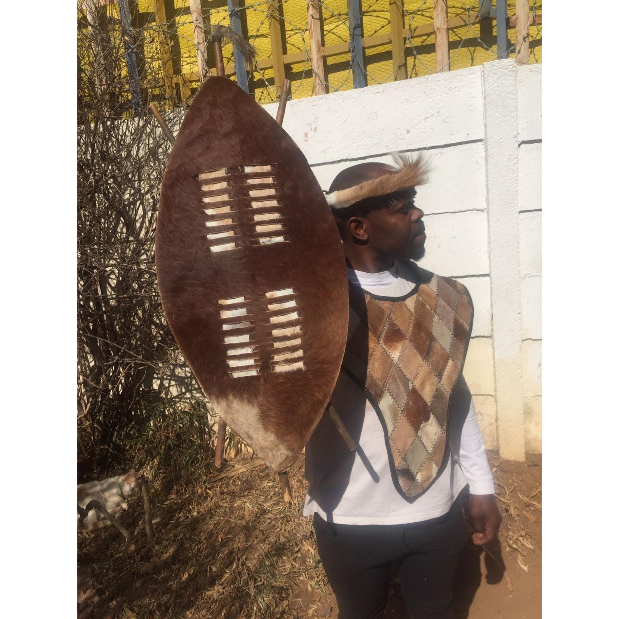 Springbuck Shield 3 in 1 Authentic Zulu Mbata Chestguard, Umqhele Headband & Large Shield ...
