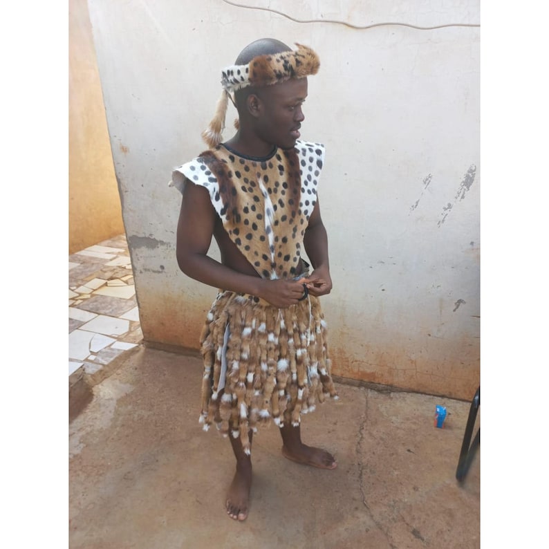 Traditional Zulu Warrior Outfit for Men – Handmade Attire Made of 100% ...
