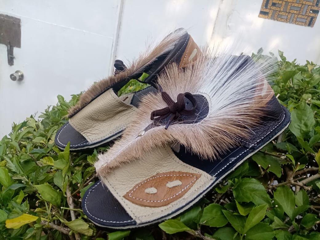 Authentic Zulu Imbhadada Sandals – Handmade Springbok Hair & Faux
