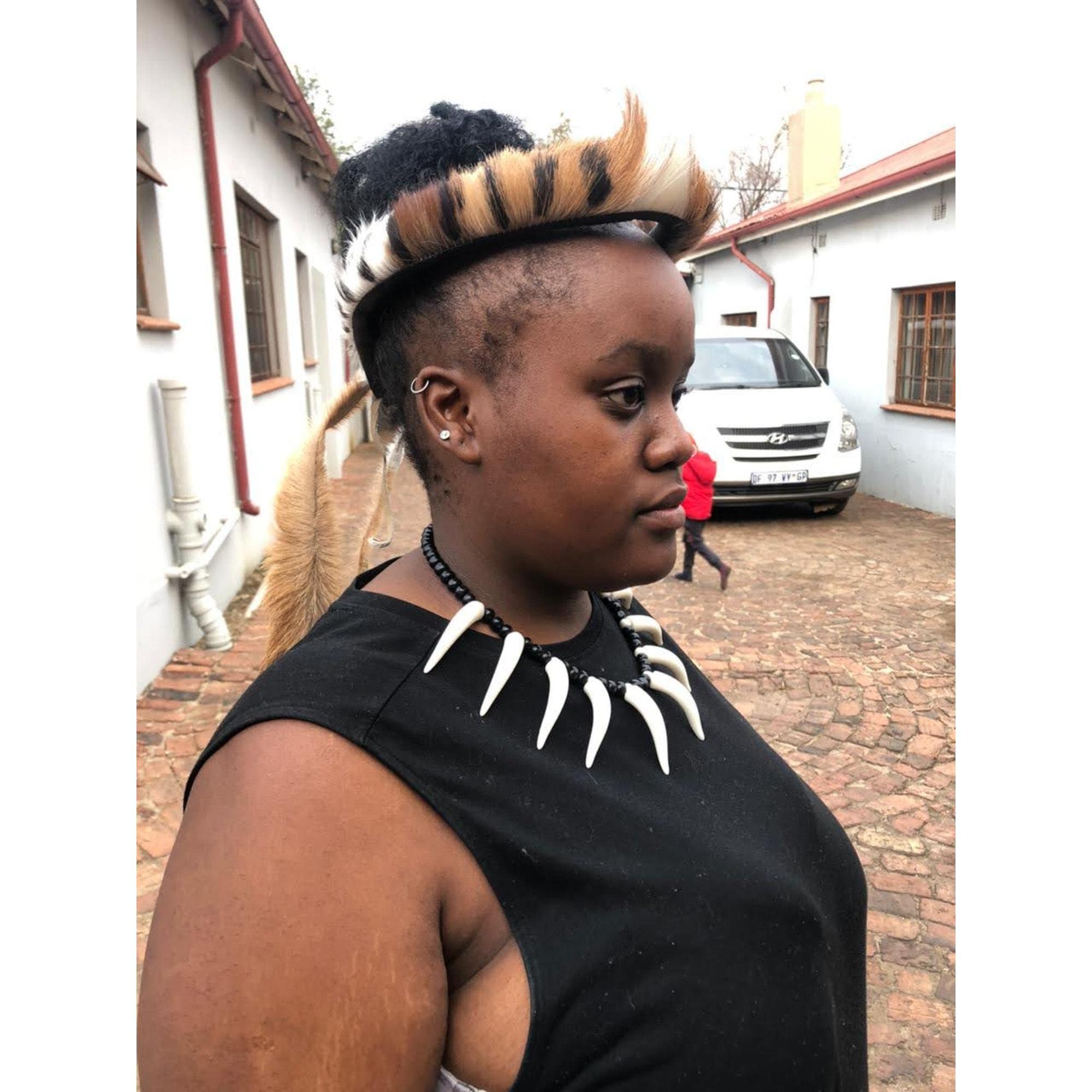 Umgexo Tutorial Authentic Zulu Umqhele and Umgexo Necklace Set – Handcrafted From Real ...