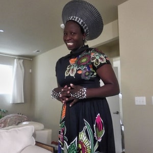 2 in 1 Black And White Large Zulu Hat | African Hat | Isicholo | African Bucket Hat | Zulu Hat | Zulu Basket Hat | African Crown