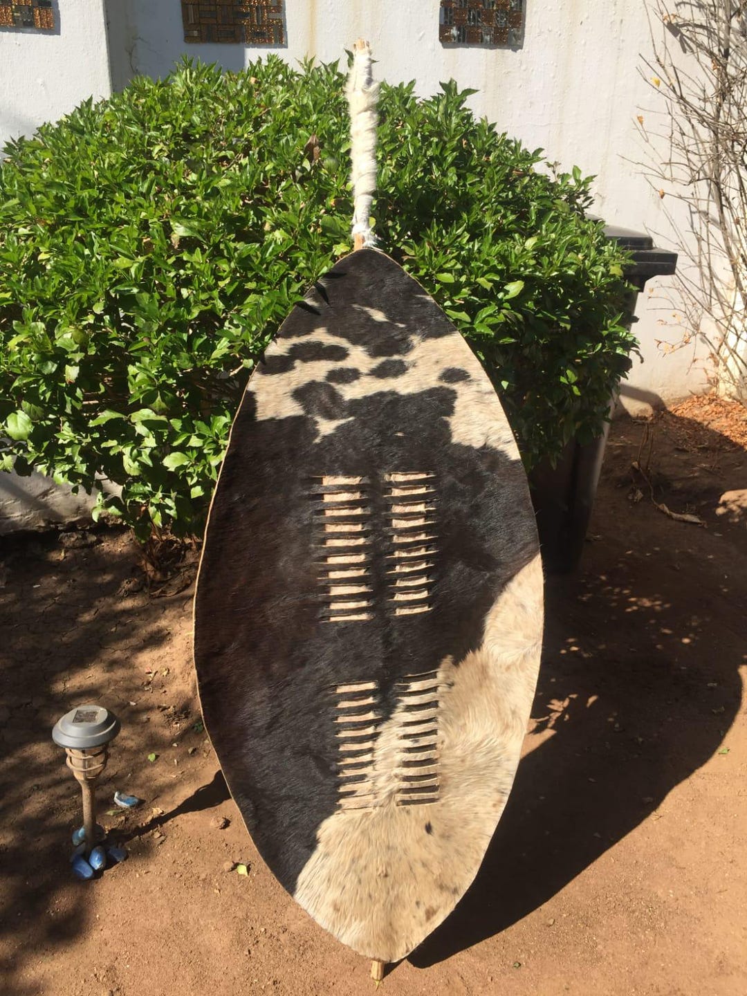 XL 145cm Black and White Zulu Shield With Stick & Handle