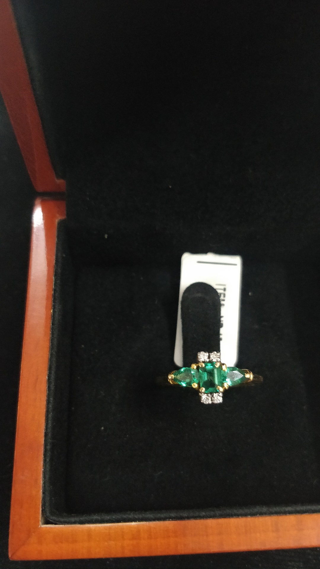 Emerald Green Promise Ring 18k Gold Round Diamond Wedding, Engagement