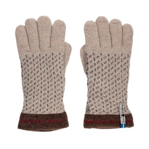 Merino Wool Gloves by Ojbro Vantfabrik Skaftö Pattern Sno (White)