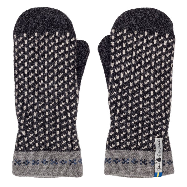 Organic Merino Wool Mittens by Ojbrovantfabrik Skafto pattern Made in Sweden