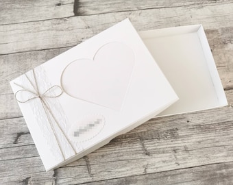 10x photo boxes approx. 13.5x19.5 x 2.0 cm, white, decorated, personalized with logo
