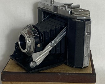 Vintage folding camera - Bellows camera - Dacora - 1950s - Original box -  GC