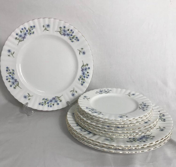 Vintage Dinner Service. Plate Set. Made in England by Etsy