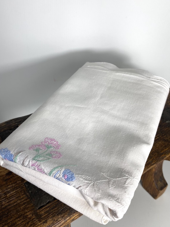 ヴィンテージ刺繍花柄テーブルクロス - 30インチ ホワイトコットン