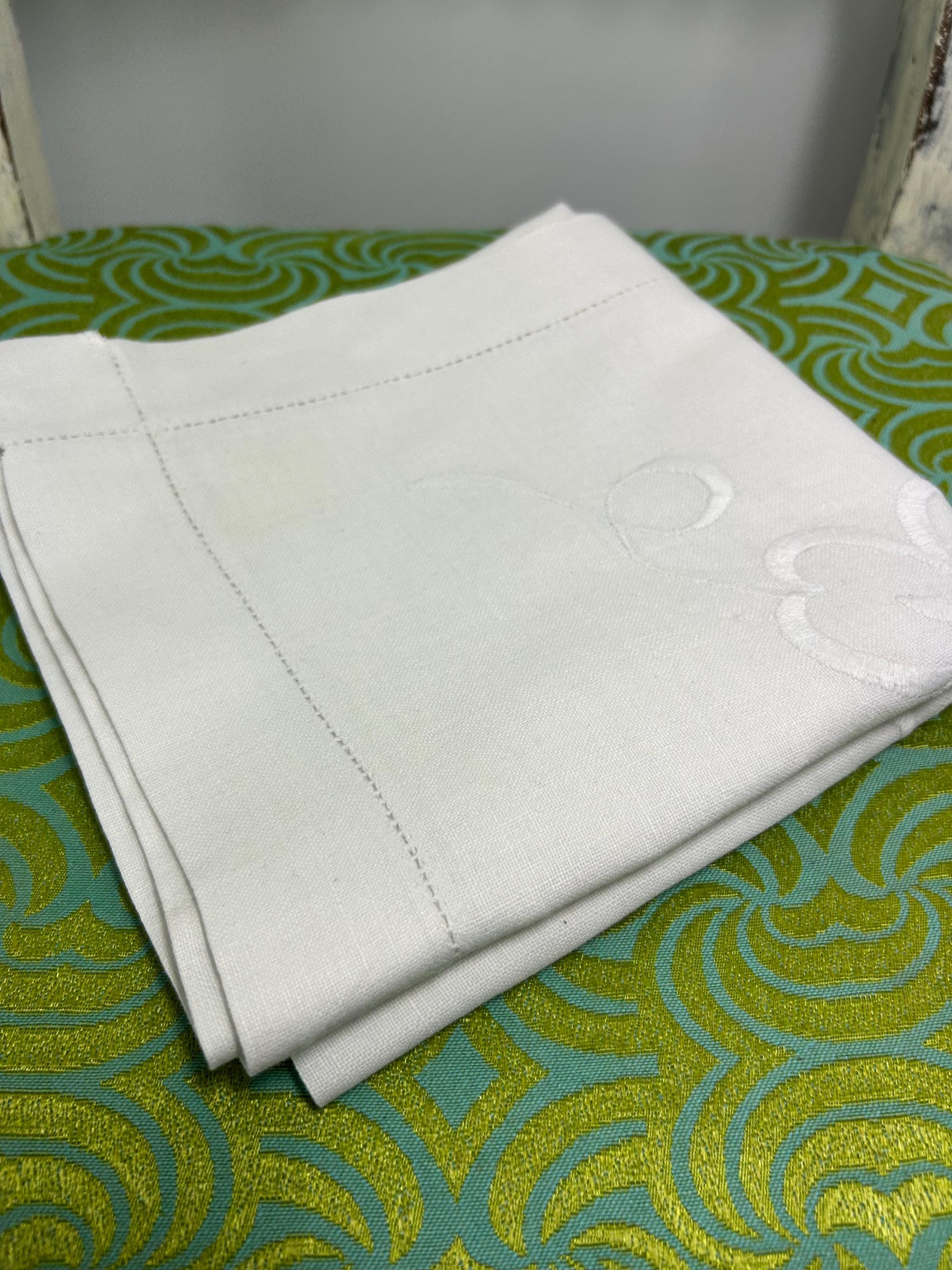 ヴィンテージ ホワイト リネン 刺繍入りテーブルクロス 32インチ