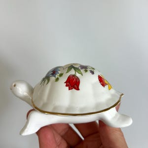 Joyero vintage de tortuga Connoisseur - Porcelana fina - Hecho en Inglaterra