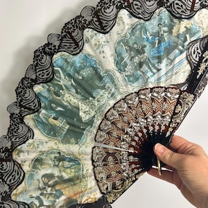 Vintage Spanish Hand Fan - Delicate Lace Hand Fan - Wall Decor - Hand Fan - Flamenco Dancer Fan - 1970s - 25” GC