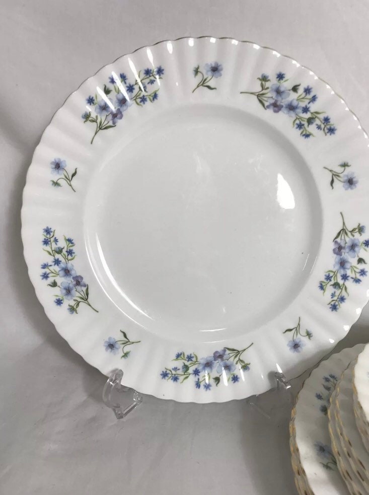 Vintage Dinner Service. Plate Set. Made in England by Etsy