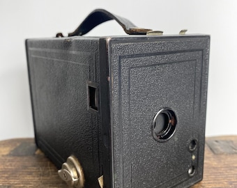 ヴィンテージ コダック ブラウニーシックス -20 モデル F