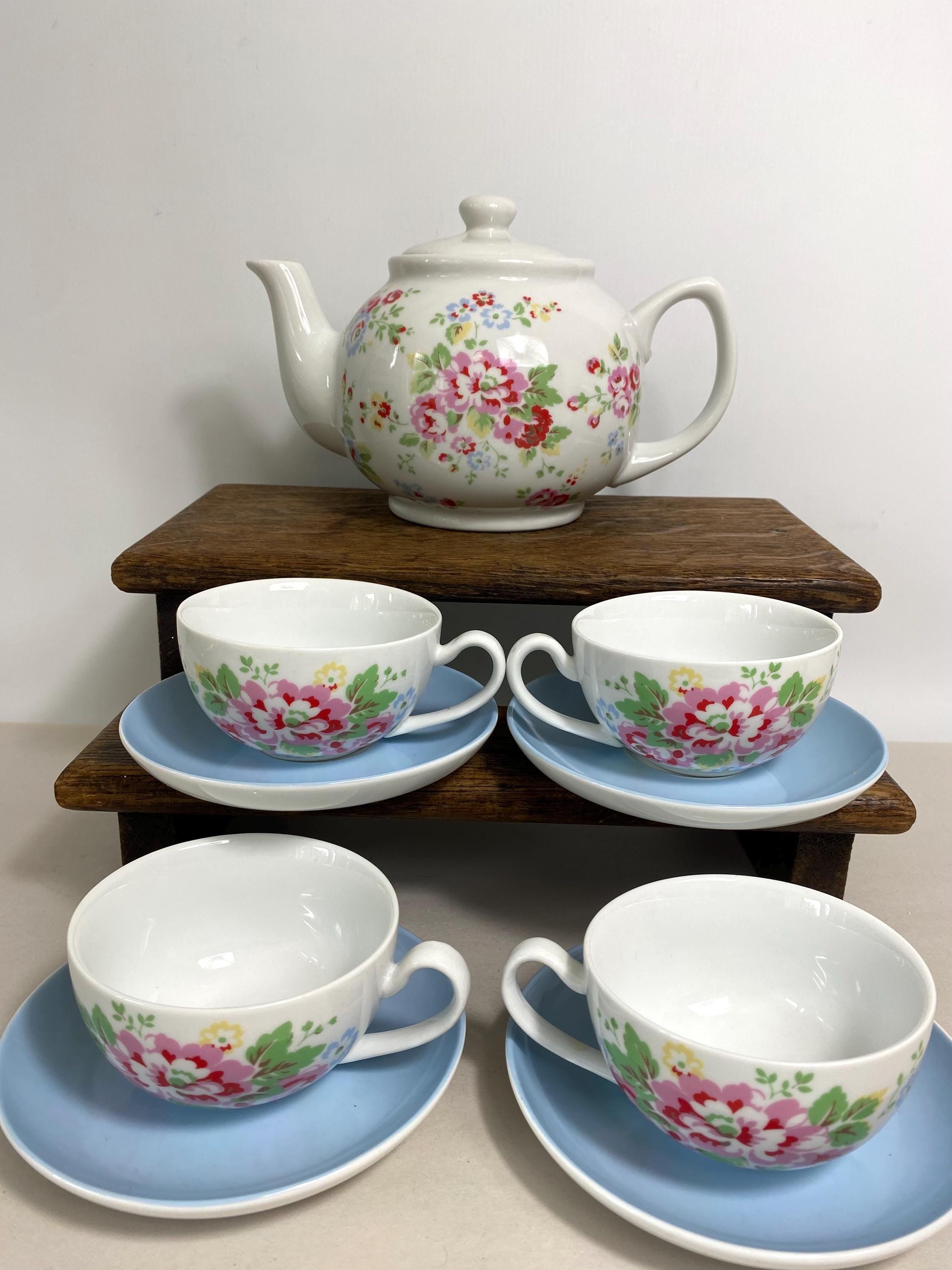 Vintage Style Cath Kidston Tea Set / Spray Flowers / Teapot, 4