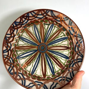 Vintage Floral Ceramic Wall Plate - Hand Painted Studio Pottery - 9.5&quot; - Spanish - Portuguese - VGC