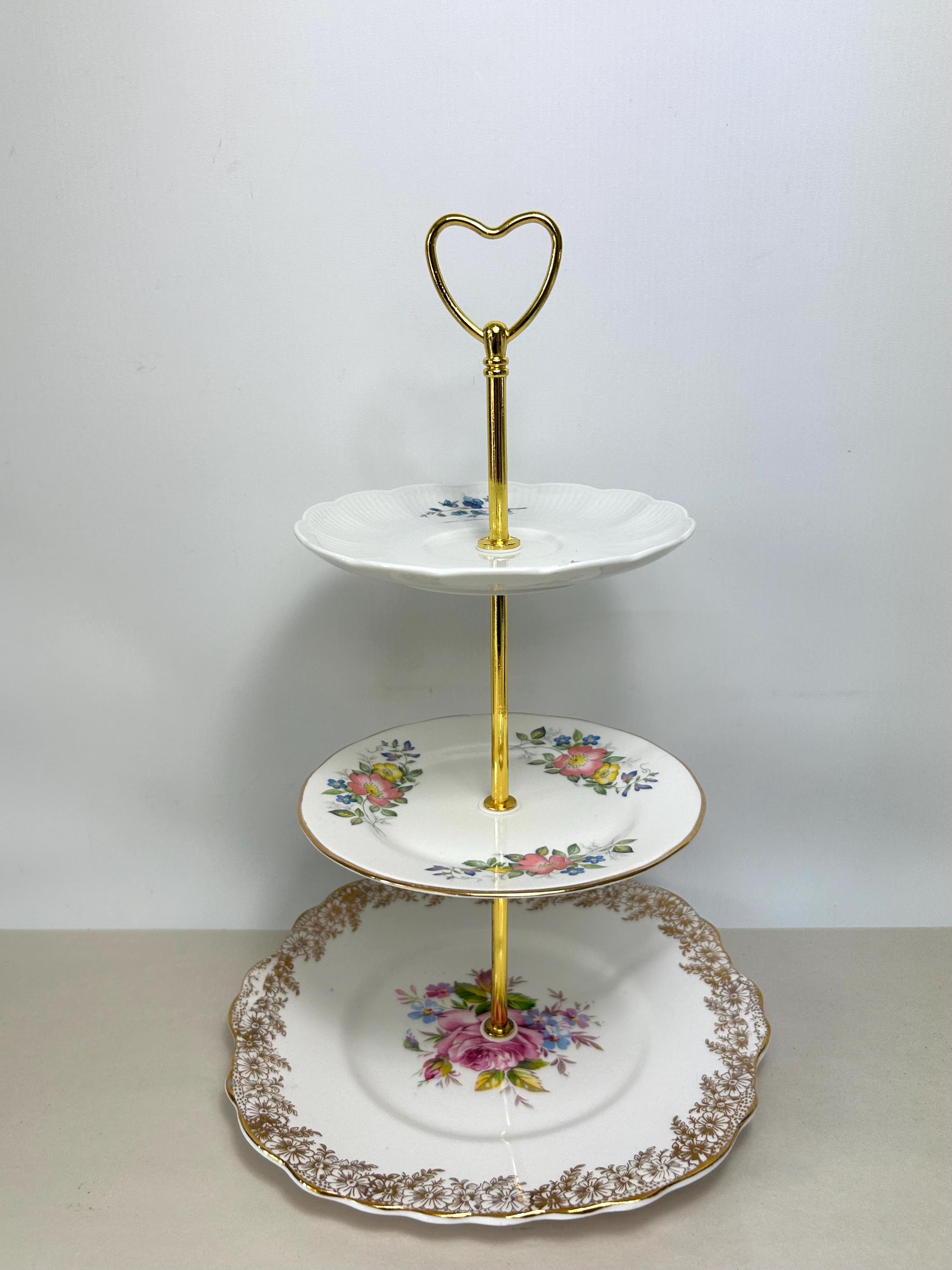 花柄3段ケーキスタンド　イギリス製 パラゴン 3段ケーキスタンド プレート HORABELLA 花柄 ブルー水色 金彩