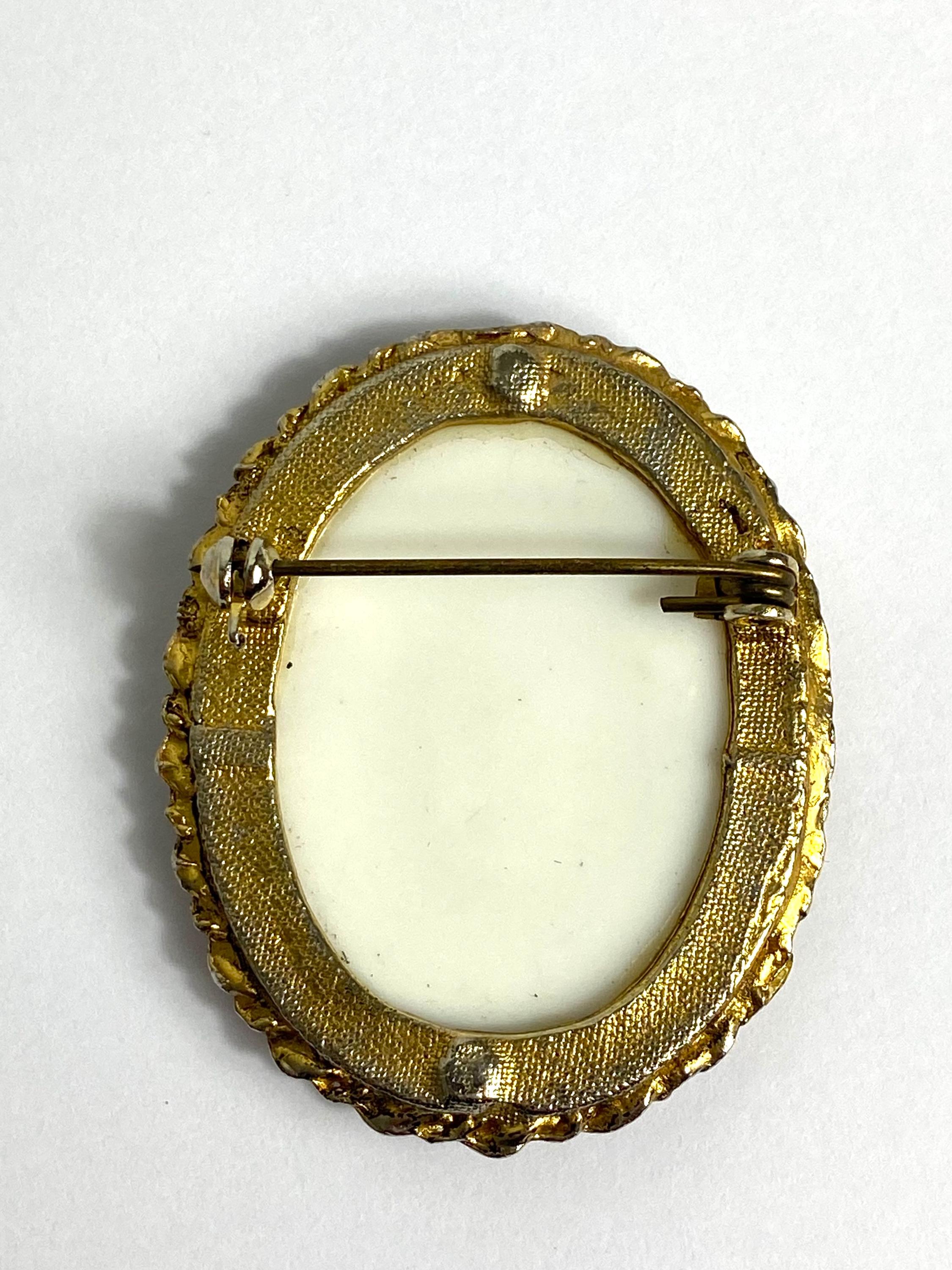 Vintage Ladies Brooch - Limoges Brooch - Victorian Courting