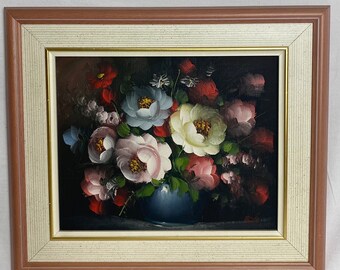 Vintage Oil Painting - Flowers - Vintage Floral Painting - Signed Bill - Wooden Frame - 12” x 14” VGC