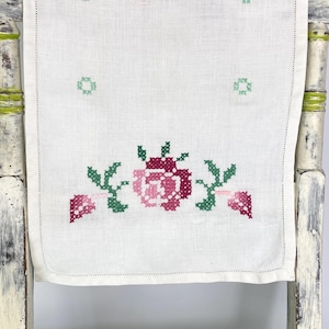 ヴィンテージホワイトリネン刺繍テーブルクロス 32インチ - Etsy 日本