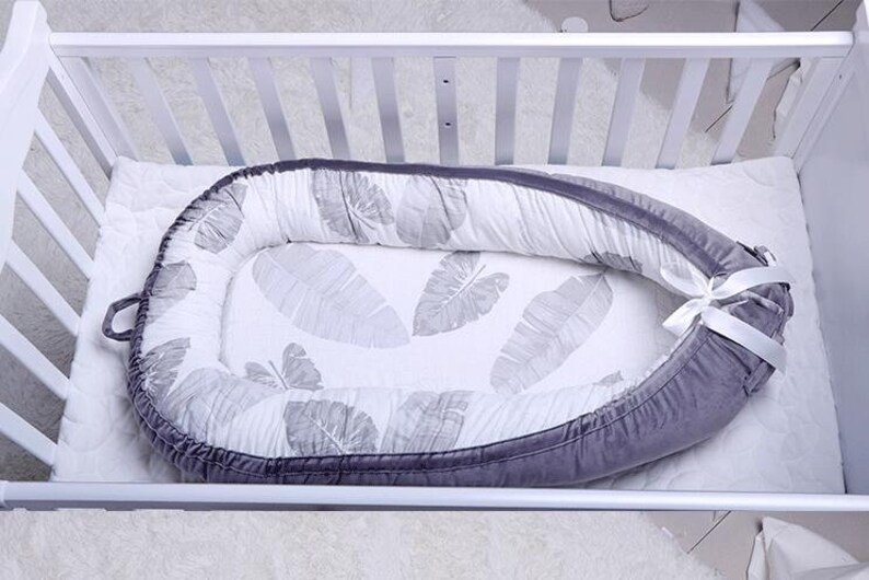 newborn nest bed
