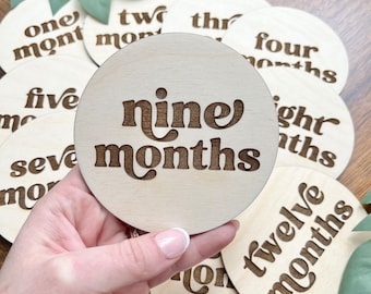 Baby Milestones, Wooden Milestone Marker Set, Monthly Milestone for Baby, Baby Shower Gift, Milestone Rounds, Photo Props for Babies, Discs