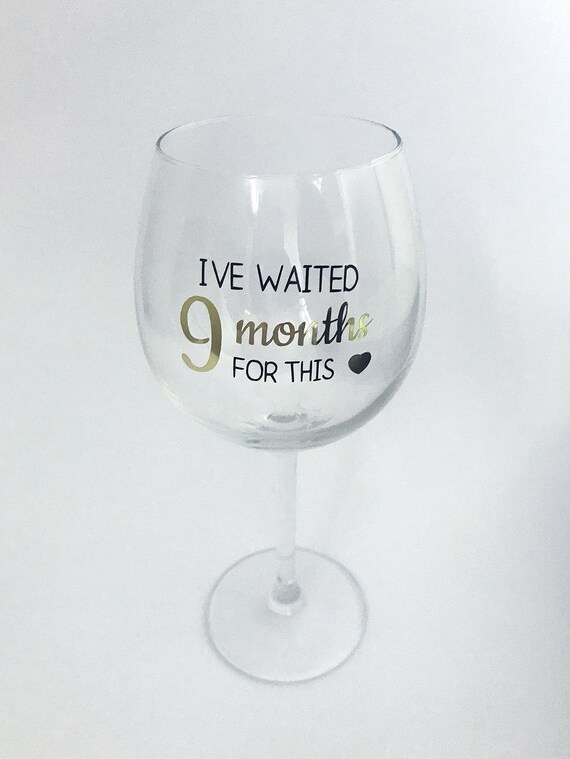personalised mum wine glass